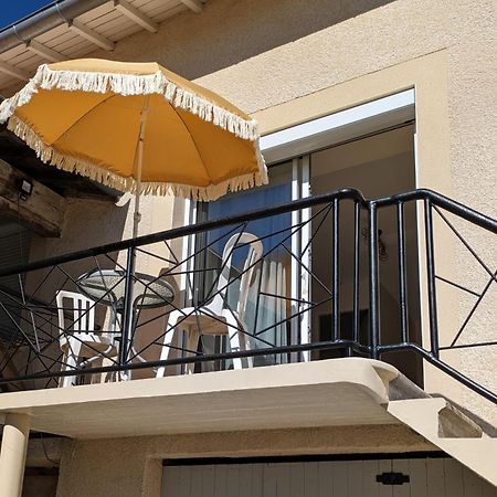 Comme A La Maison Clonas-sur-Vareze Esterno foto