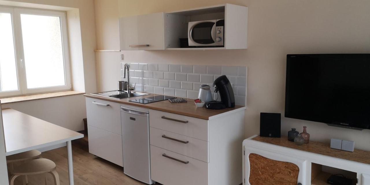 Comme A La Maison Clonas-sur-Vareze Esterno foto